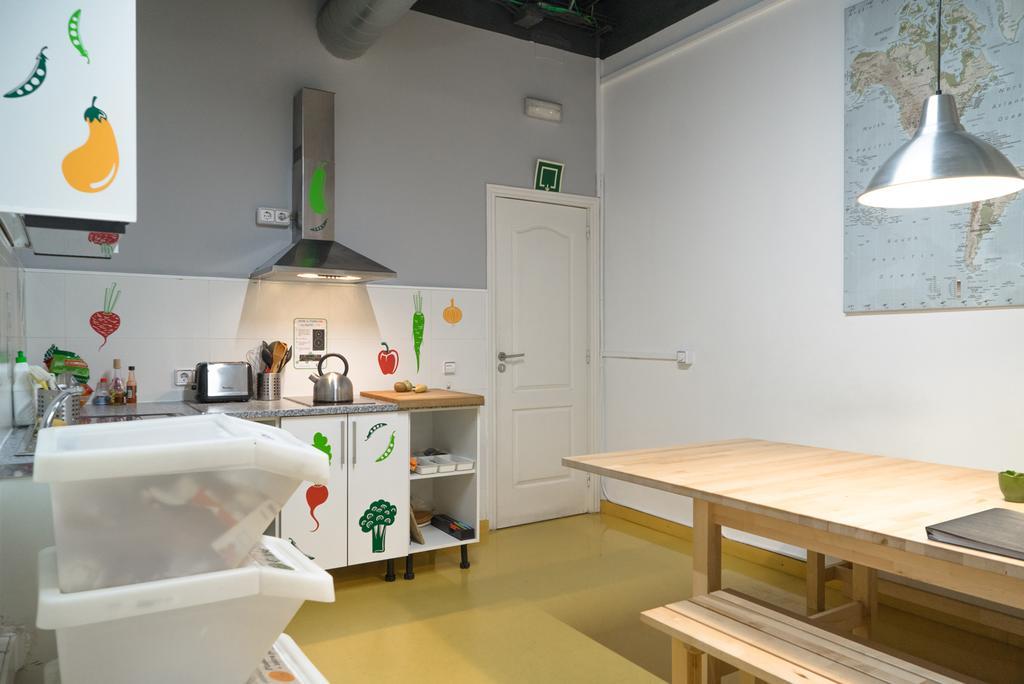 Sleep Green - Certified Eco Youth Hostel Barcelona Eksteriør bilde